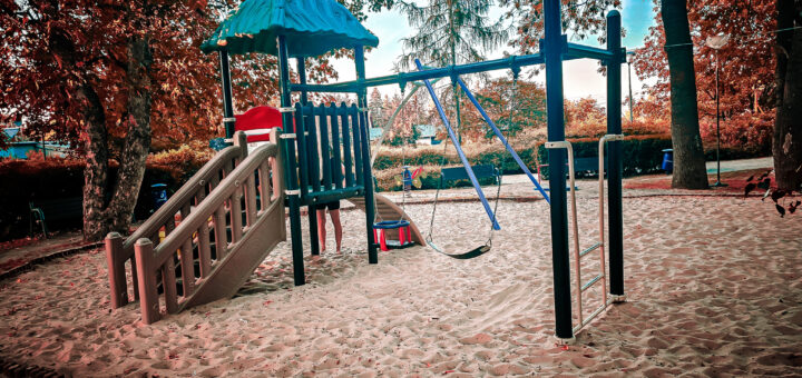 plac zabaw Domasław