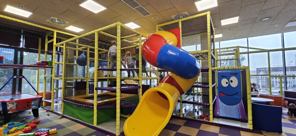 Fioletowa Sowa sala zabaw w Tarasach Grabiszyńskich