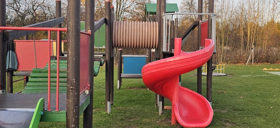 plac zabaw w Tyńcu Małym